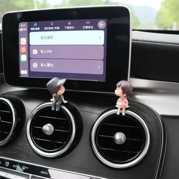 Cute Cartoon Couples Car Decoration Accessories Romantic Figurines Balloon Ornament Auto Interior Dashboard Accessories Gifts - Image 4