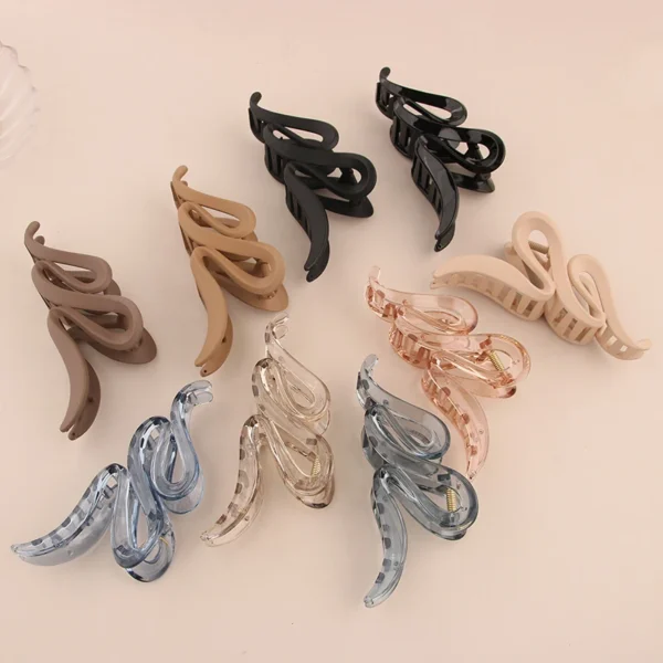 Fashion 13CM Oversized Wavy Frosted Matte Transparent Bright Shark Clip Headdress Hairpin Hair Accessories For Women Girls New - Image 4